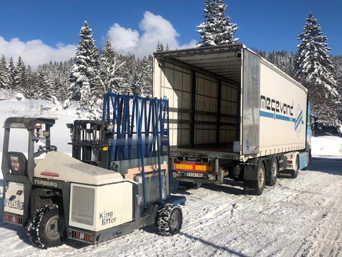 livraison-chariot-embarque